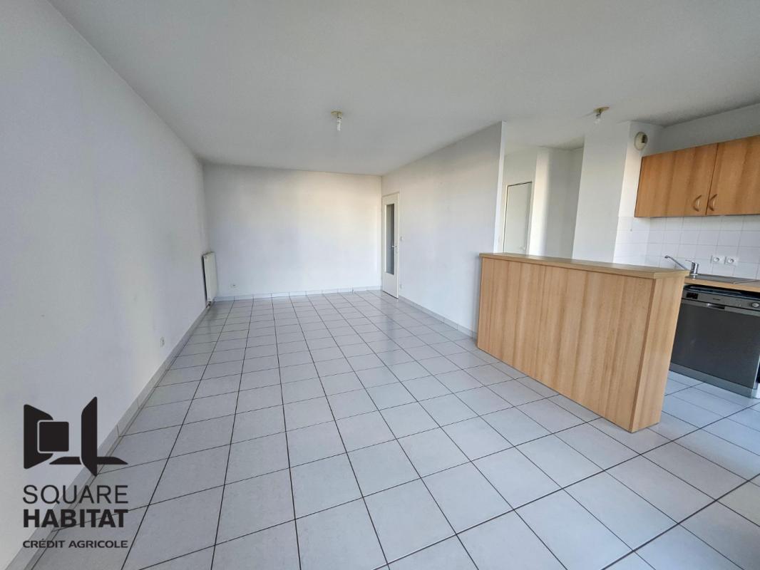 Appartement 3 pièces 62 m² · à Saint-Pierre-des-Corps · 62 m² · 740 €/mois