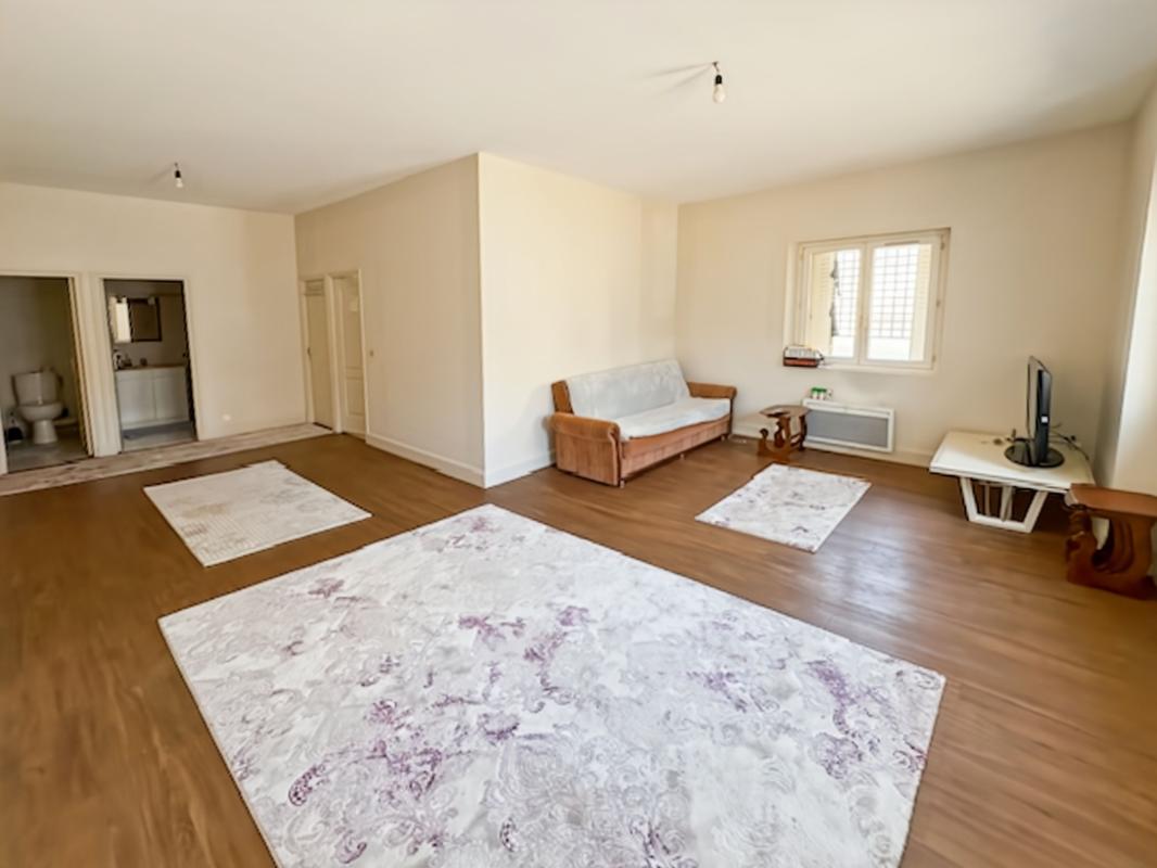 Appartement 3 pièces 79 m² · à Romorantin-Lanthenay · 79 m² · 119 000 €