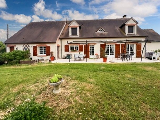 Maison 5 pièces 200 m² · à Châtillon-sur-Cher · 200 m² · 299 000 €
