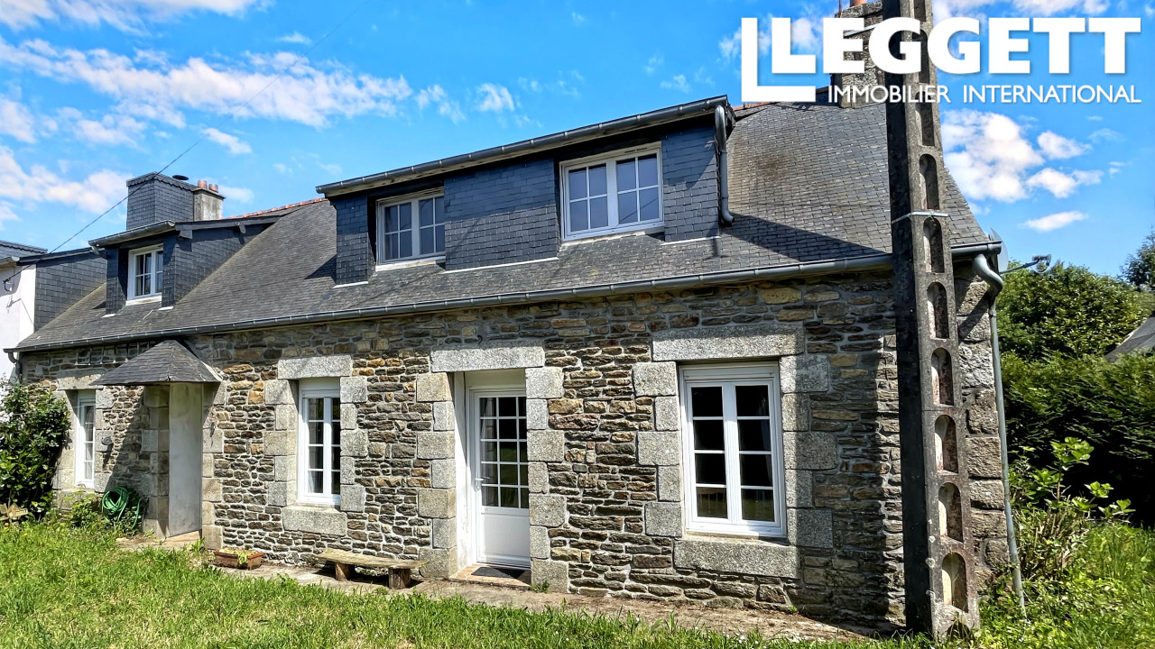 Maison 4 pièces 88 m² · à Bourbriac · 88 m² · 109 000 €