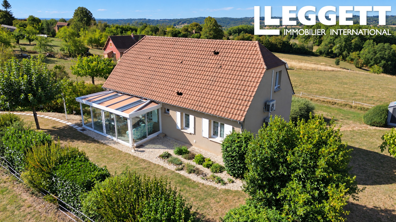 Maison 7 pièces 160 m² · à Plazac · 160 m² · 398 000 €