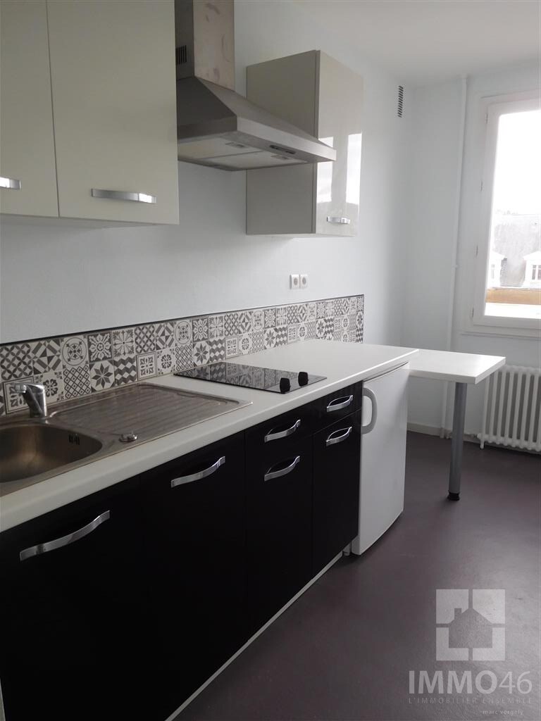 Appartement 1 pièce 27 m² · à Cahors · 27 m² · 390 €/mois