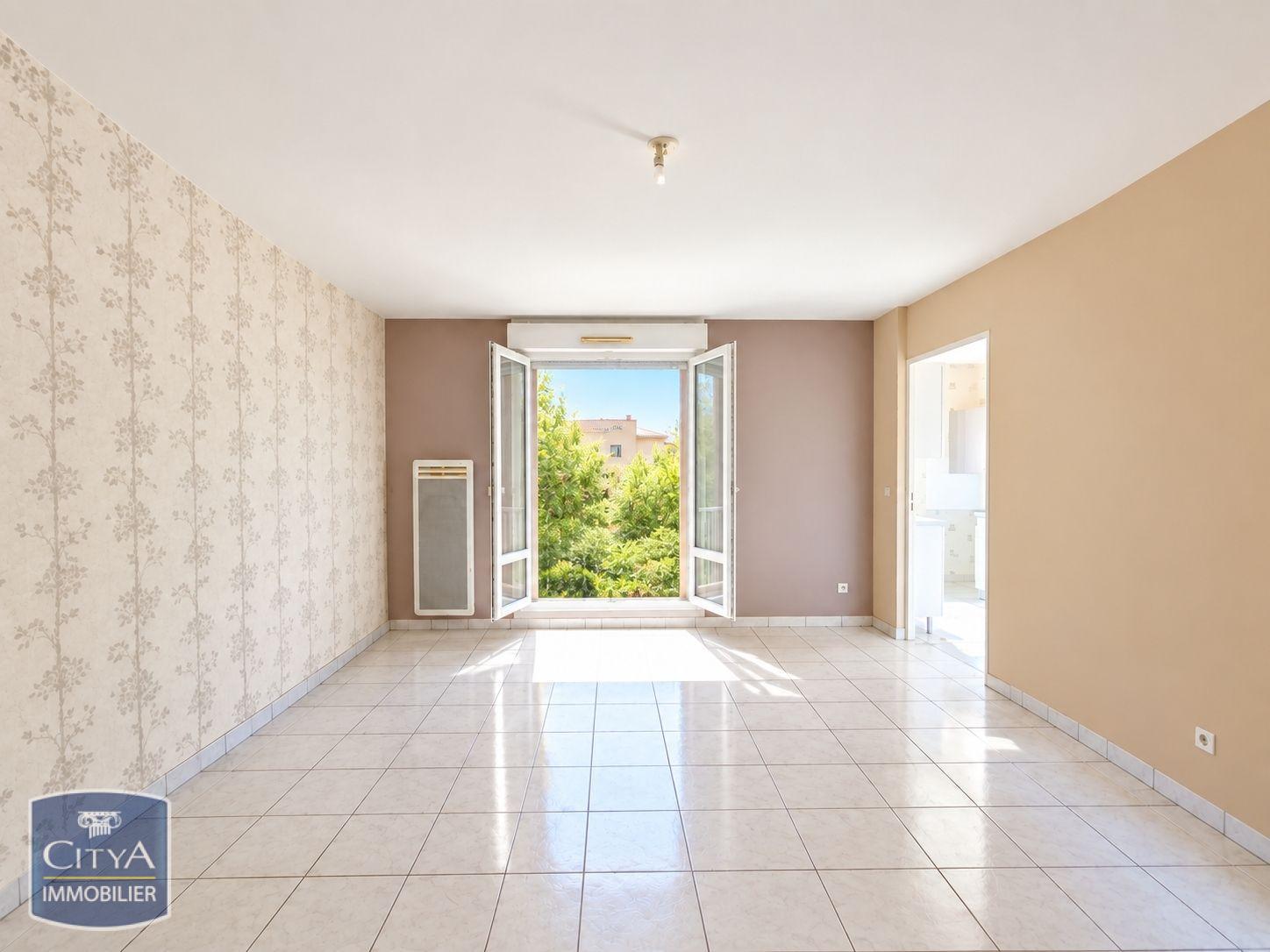 Appartement 3 pièces 60 m² · à Vierzon · 60 m² · 541 €/mois