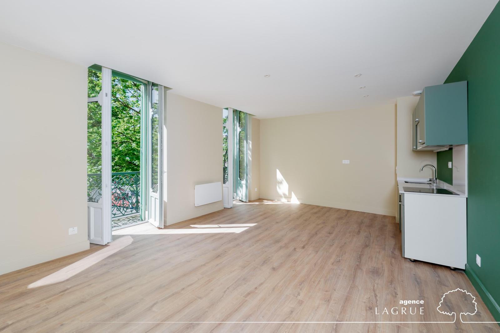 Appartement – VICHY ALLIER AUVERGNE-RHÔNE-ALPES - Vue 2