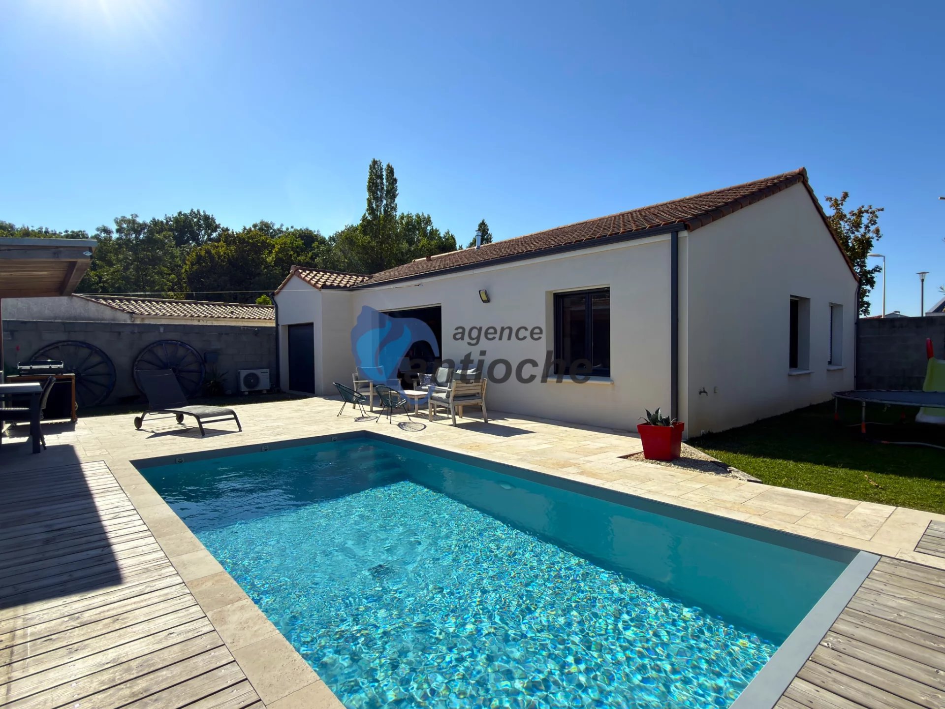 Maison 4 pièces 93 m² · à Saint-Ouen-d'Aunis · 93 m² · 359 500 €