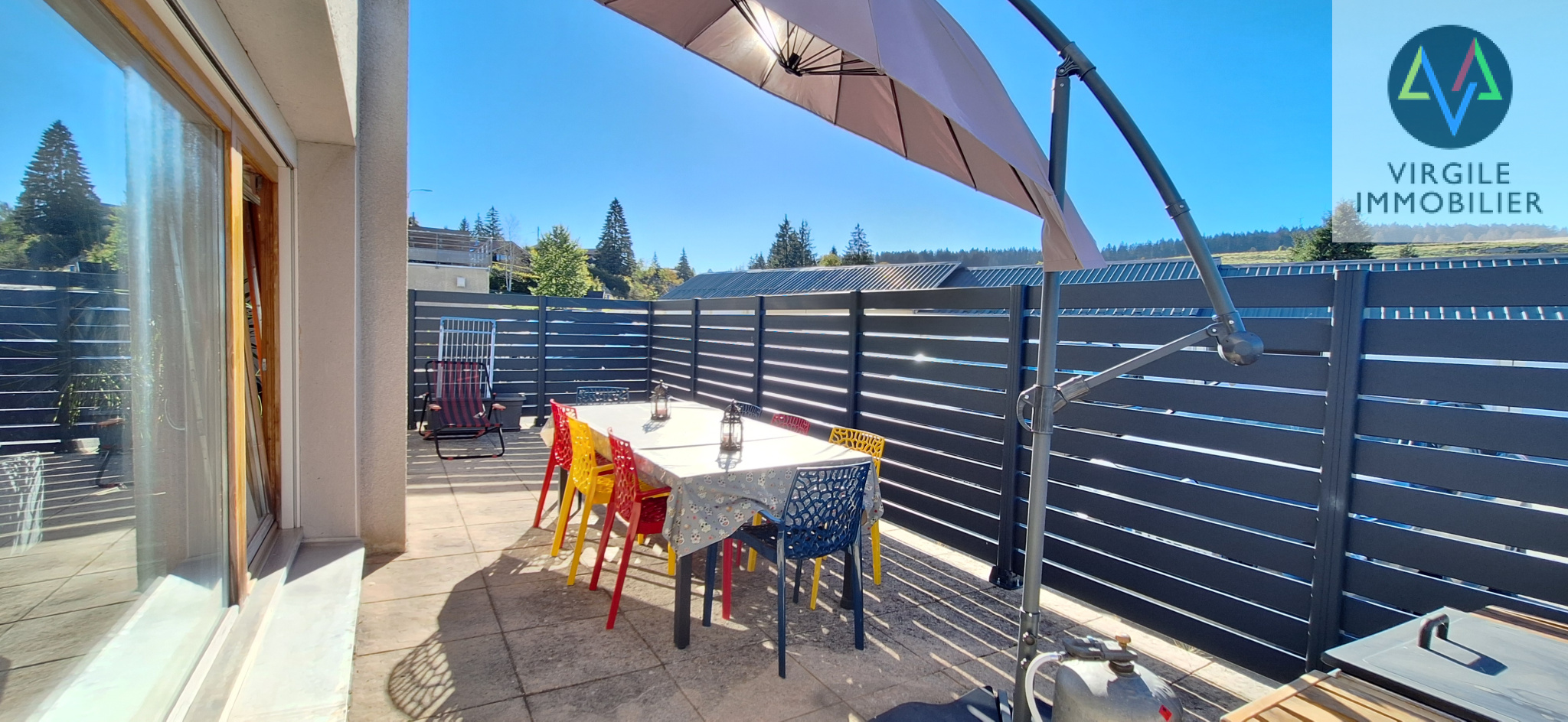 Appartement 4 pièces 94 m² · aux Fourgs · 94 m² · 295 000 €