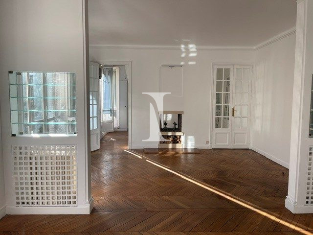 Appartement à Paris 7e Arrondissement