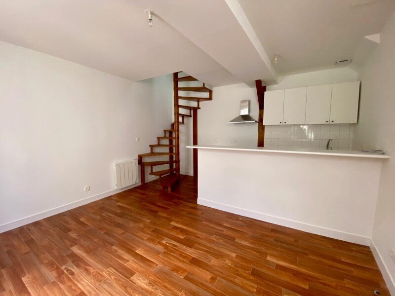 Appartement 2 pièces 27 m² · à Orléans · 27 m² · 570 €/mois