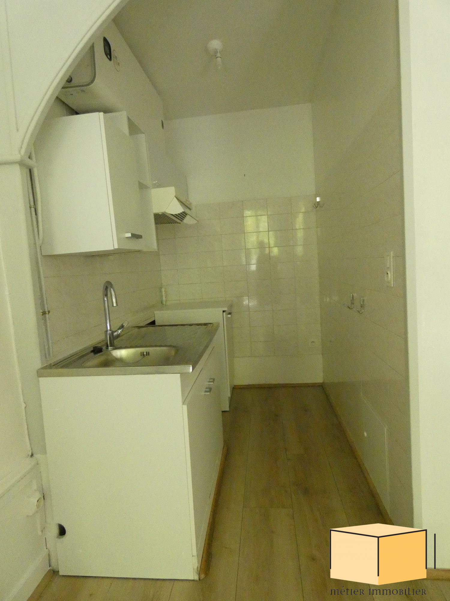 Appartement – BELLEY AIN AUVERGNE-RHÔNE-ALPES - Vue 4