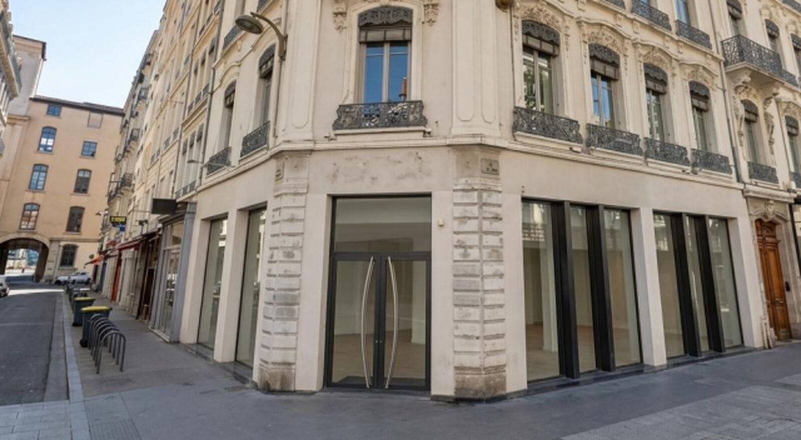 Local commercial 205 m² · à Lyon 02 · 205 m² · 65 €/mois