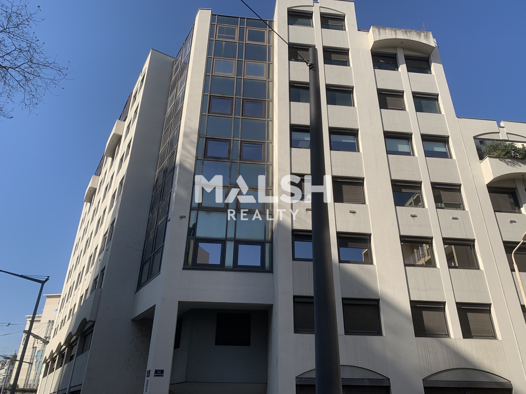Local commercial 273 m² · à Lyon 06 · 273 m² · 1 256 000 €
