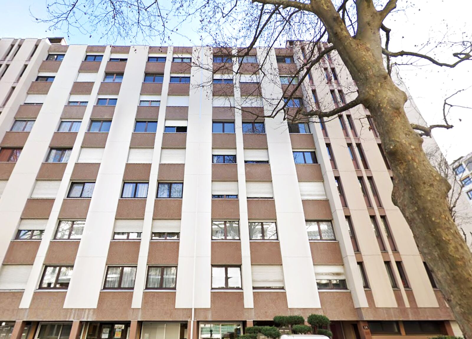 Local commercial 125 m² · à Lyon 06 · 125 m² · 355 000 €