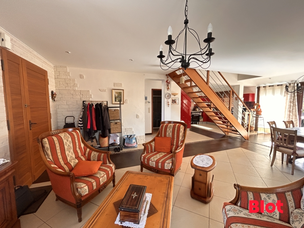 Maison 6 pièces 133 m² · à Cancale · 133 m² · 462 000 €