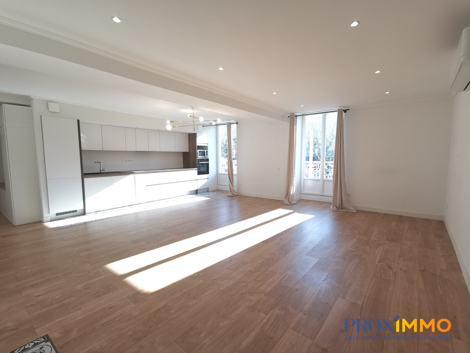 Appartement 3 pièces 111 m² · à Voiron · 111 m² · 1 090 €/mois