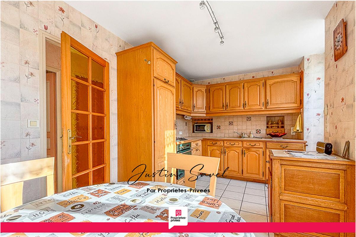 Maison 6 pièces 143 m² · à Reuilly · 143 m² · 126 990 €