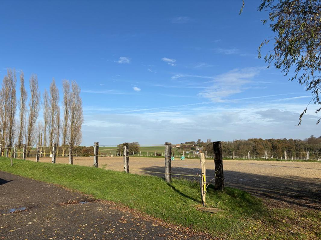 Terrain 27818 m² · à Saint-Romain-de-Colbosc · 27 818 m² · 260 000 €