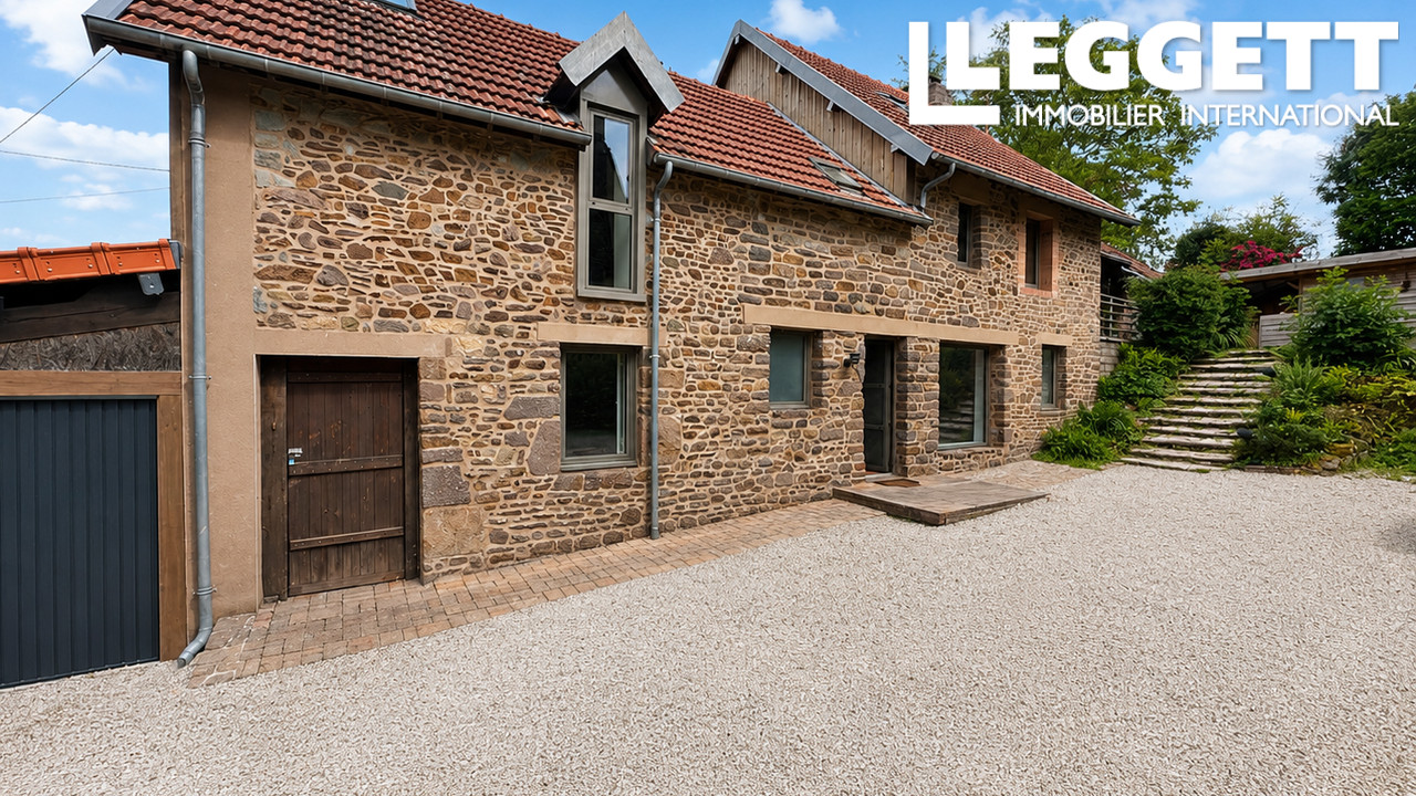 Maison 6 pièces 165 m² · à Saint-Planchers · 165 m² · 393 617 €