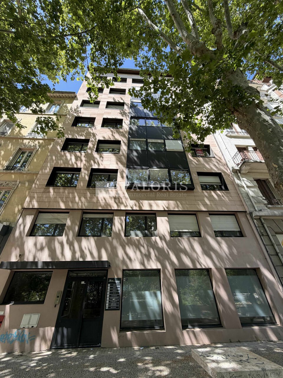 Local commercial 1 pièce 90 m² · à Lyon 03 · 90 m² · 1 725 €/mois
