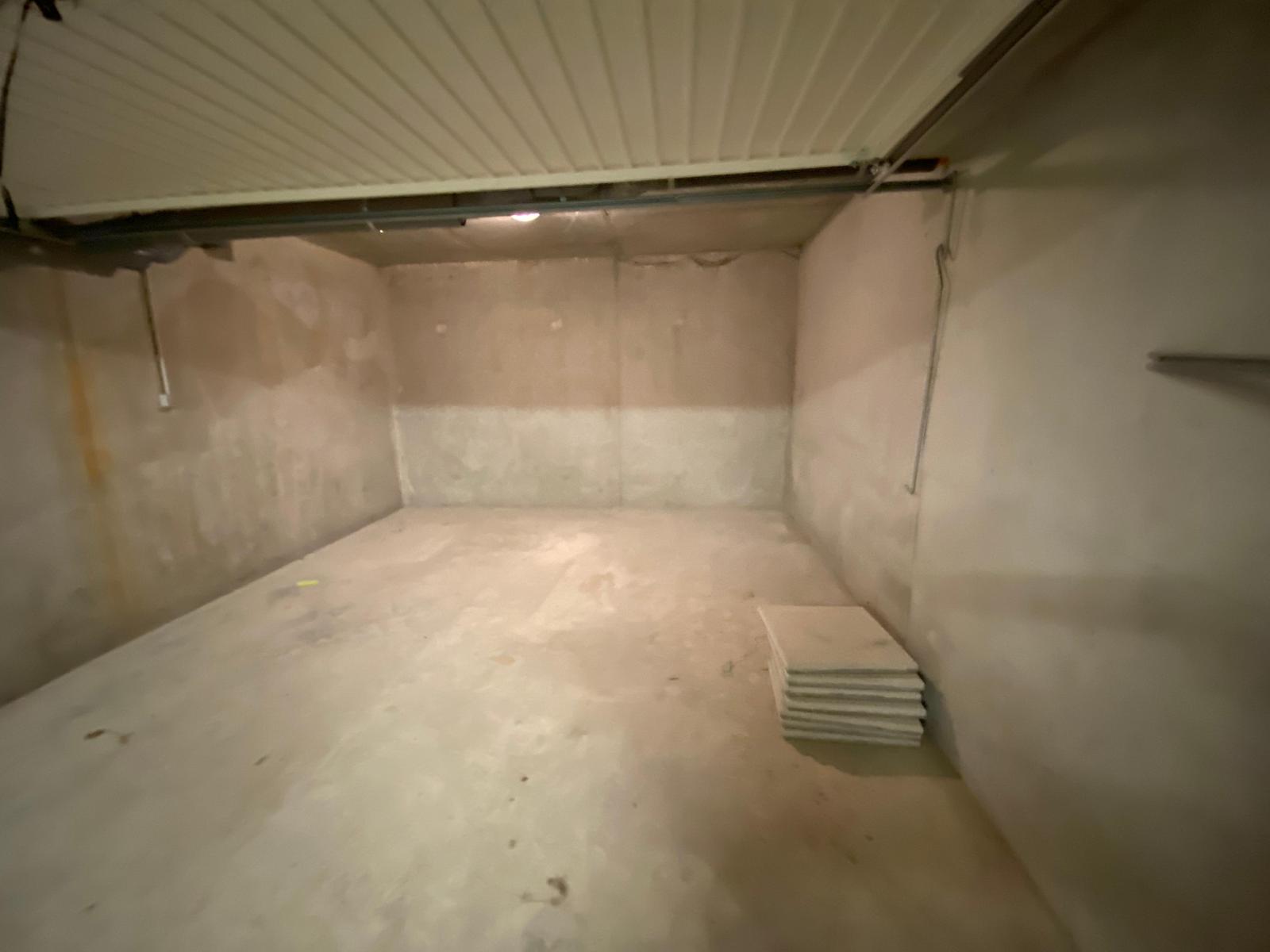 Parking VALENCE 26000 · 103 €/mois