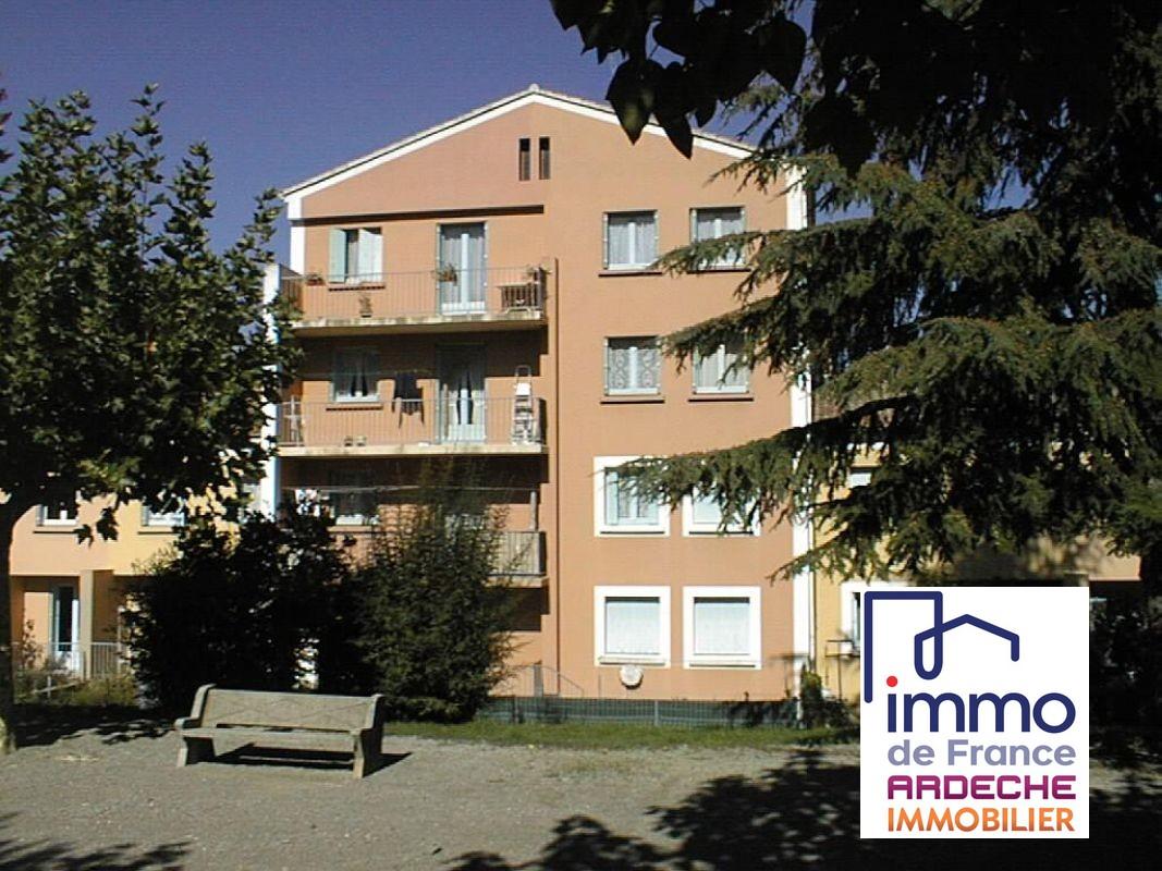 Appartement 5 pièces 80 m² · à Privas · 80 m² · 585 €/mois