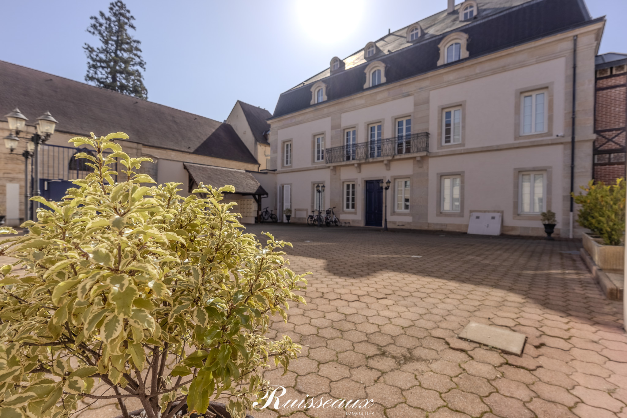 Appartement 6 pièces 187 m² · à Dijon · 187 m² · 595 000 €