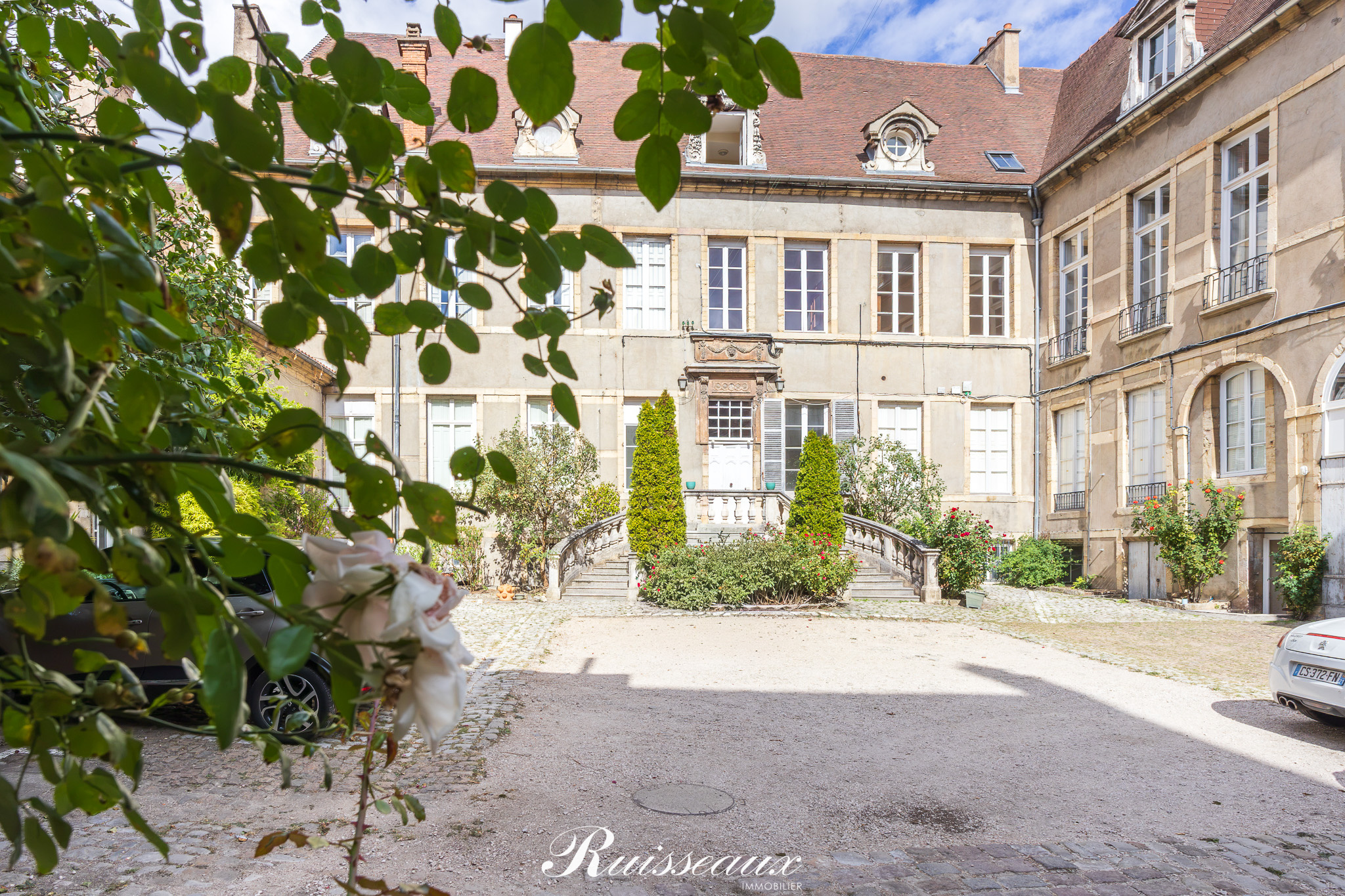 Appartement 5 pièces 129 m² · à Dijon · 129,4 m² · 399 000 €