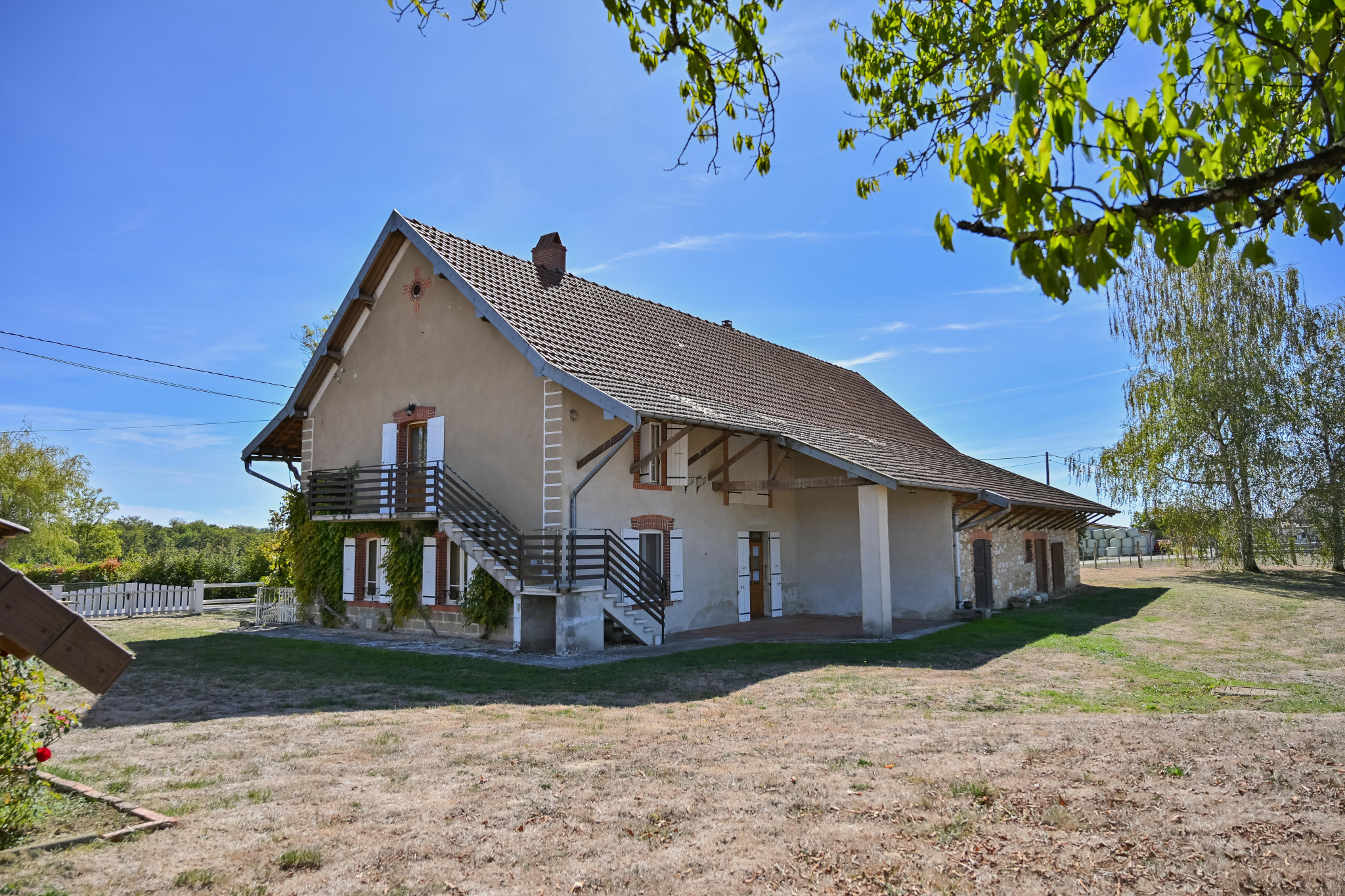 Maison 6 pièces 145 m² · à La Chaux-en-Bresse · 145 m² · 172 000 €