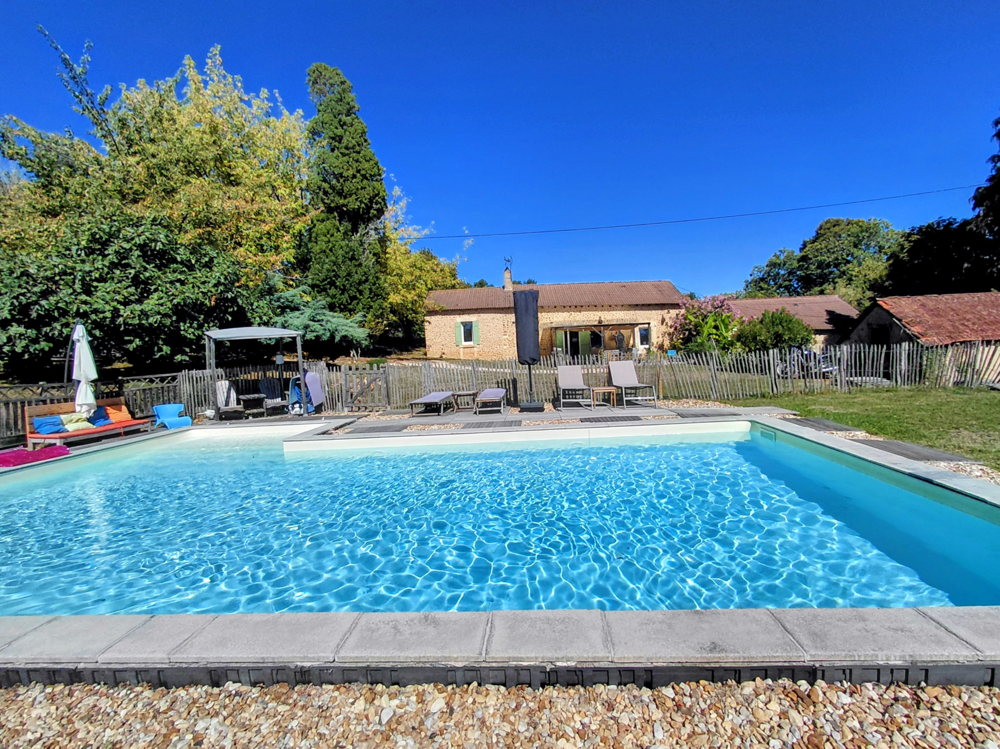 Maison 7 pièces 271 m² · à Salon · 271 m² · 460 000 €