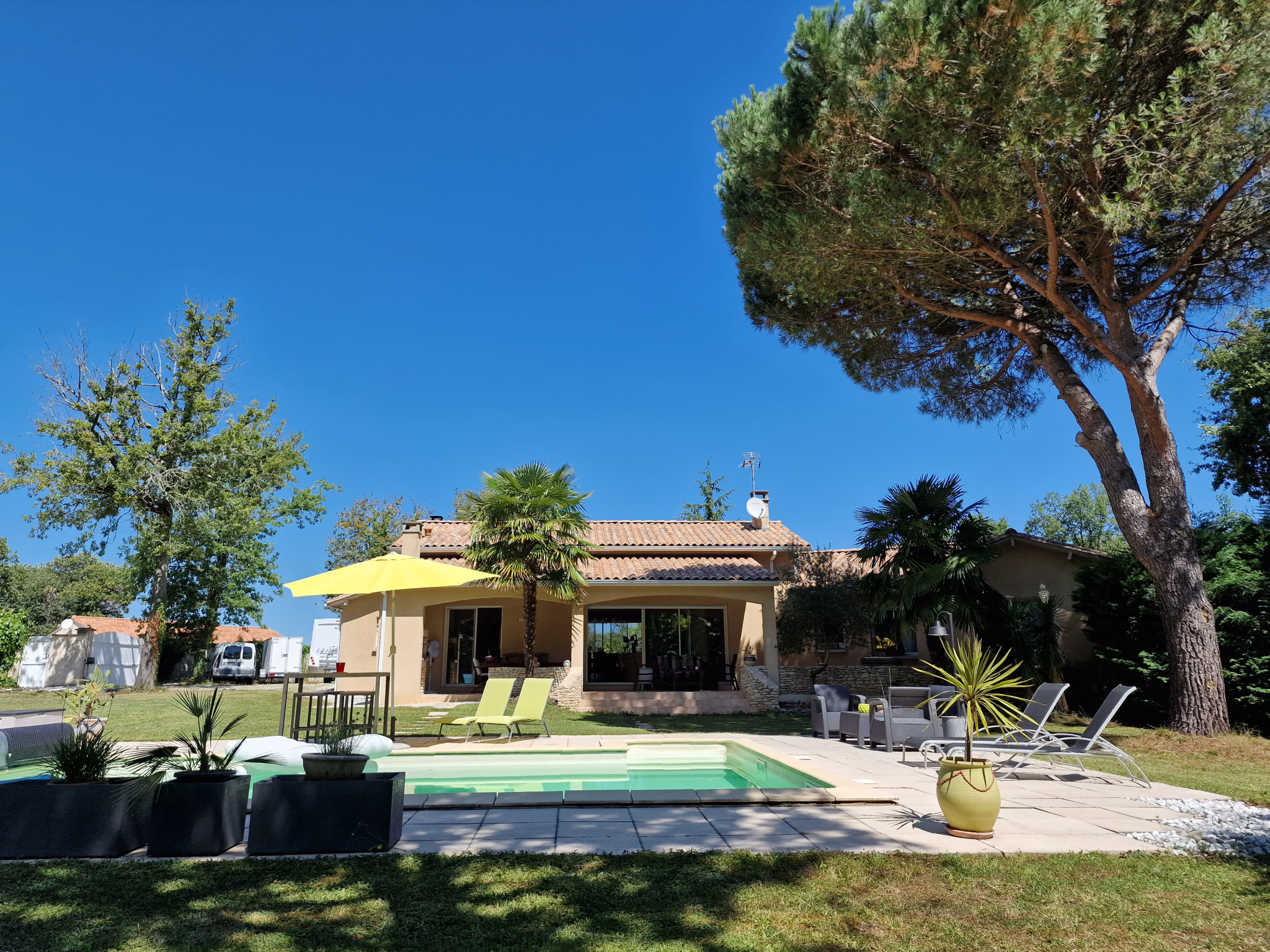 Maison 5 pièces 145 m² · à Marsac-sur-l'Isle · 145 m² · 450 000 €