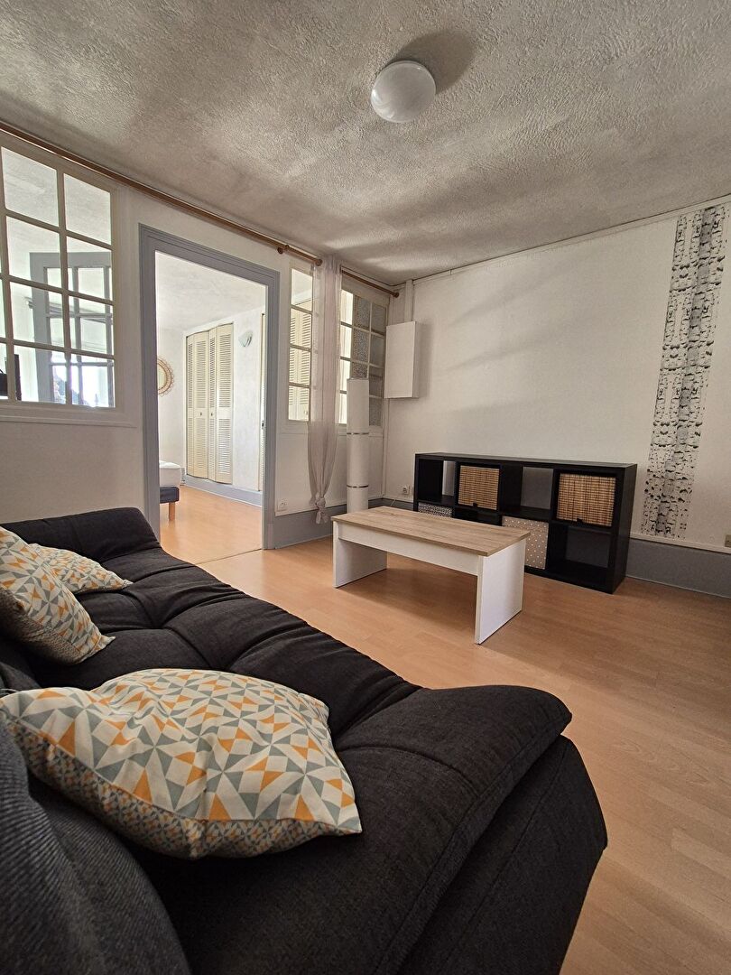 Appartement – Dijon, Centre-Ville - Vue 4