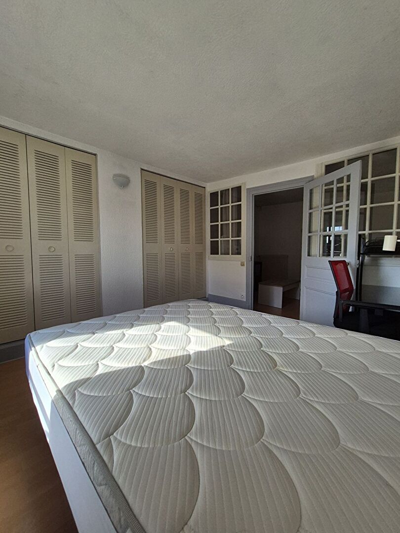 Appartement – Dijon, Centre-Ville - Plus