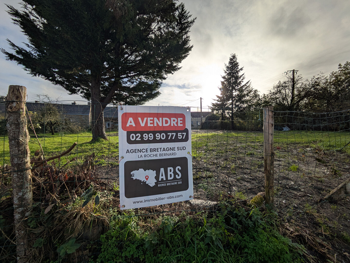 Terrain 600 m² · à Saint-Dolay · 600 m² · 59 800 €