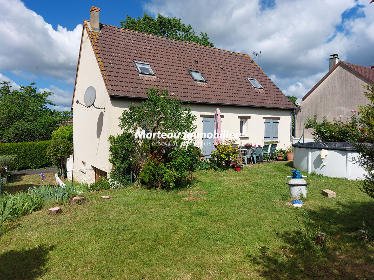 Maison 6 pièces 150 m² · à Aigné · 150 m² · 203 000 €