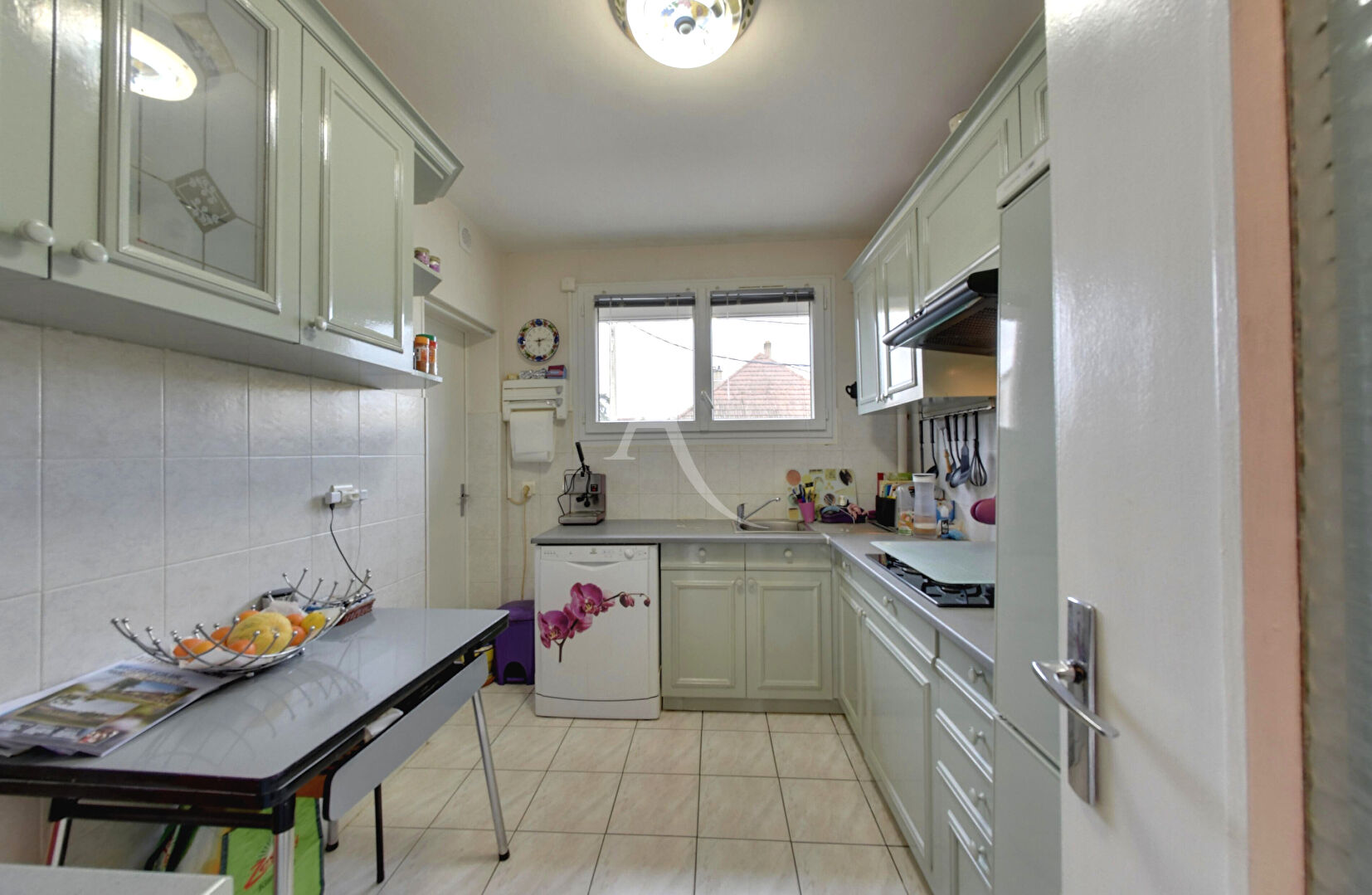 Appartement – Auxerre, Centre-Ville - Plus
