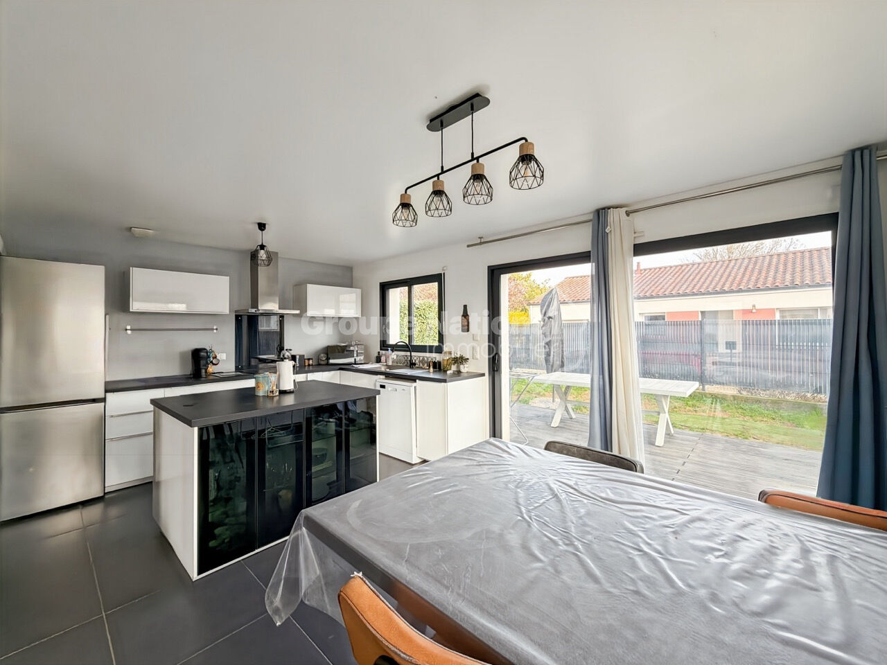 Maison 4 pièces 87 m² · à Divatte-sur-Loire · 87 m² · 260 000 €