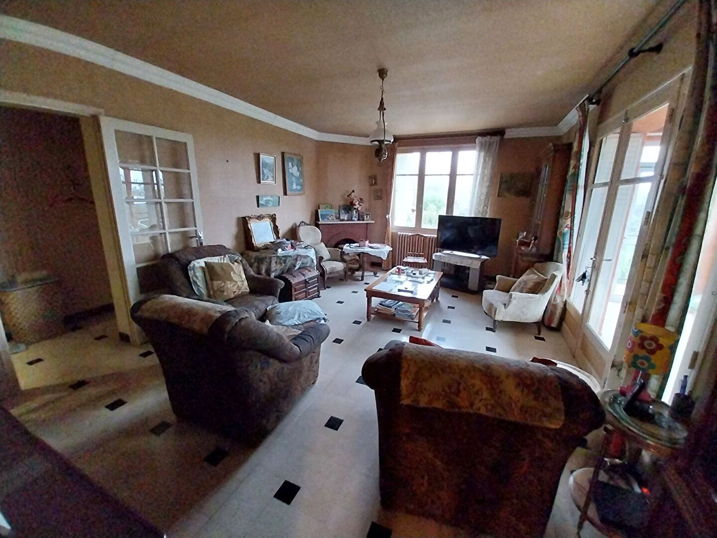 Maison 7 pièces 158 m² · à Seigy · 158 m² · 209 775 €