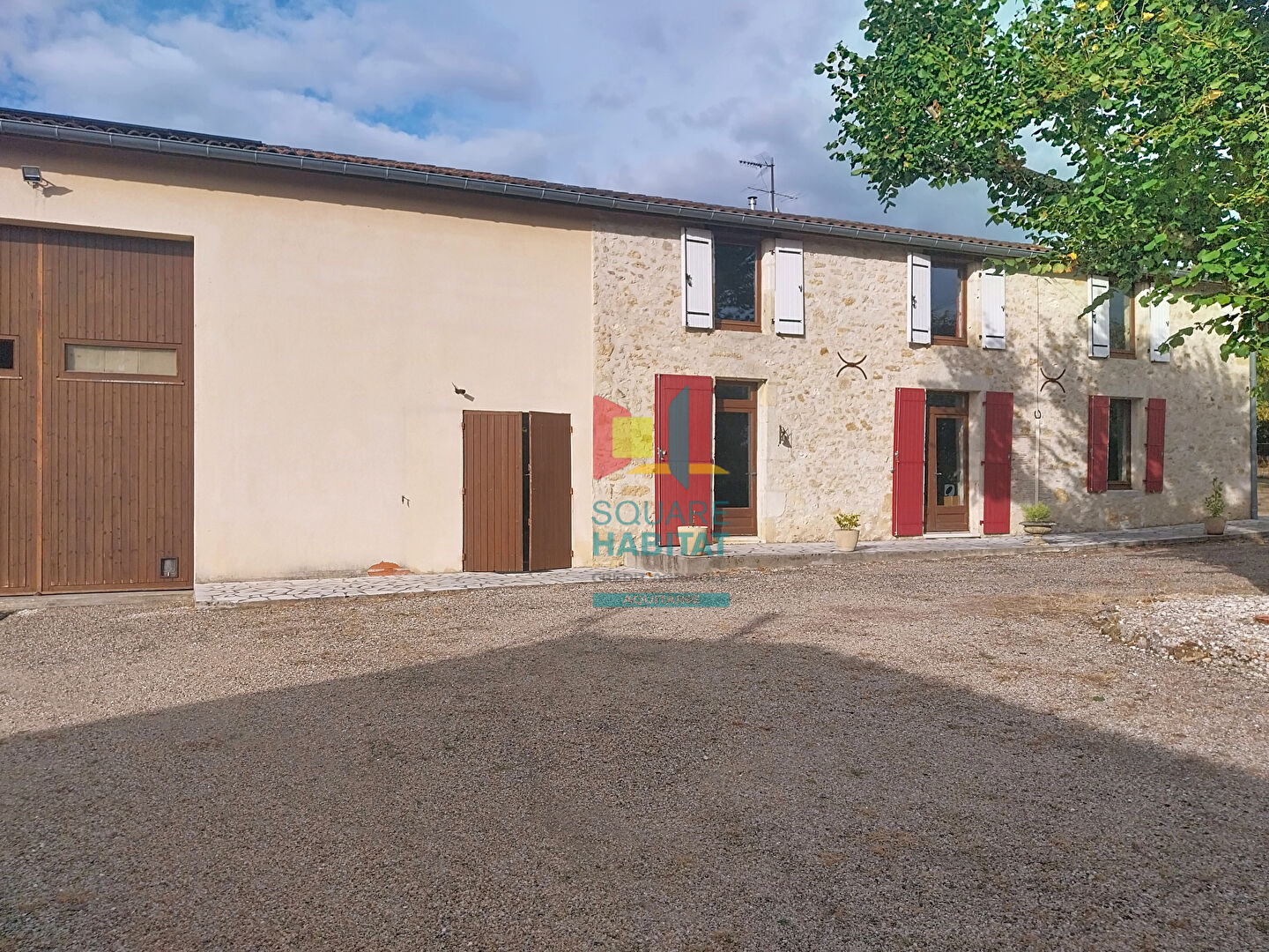 Maison 10 pièces 77 m² · à Massugas · 77 m² · 398 000 €