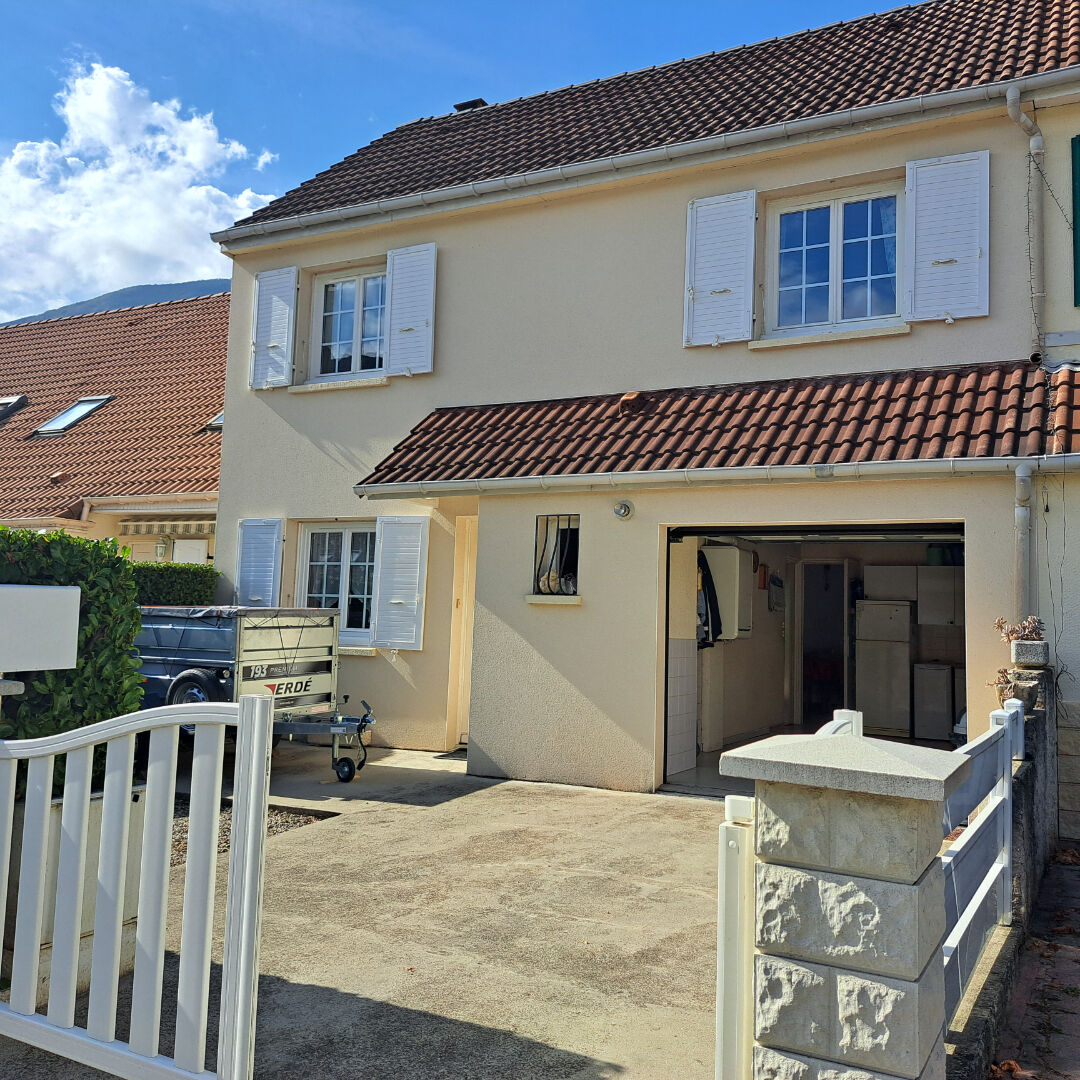Maison 4 pièces 89 m² · à Vif · 89 m² · 316 000 €