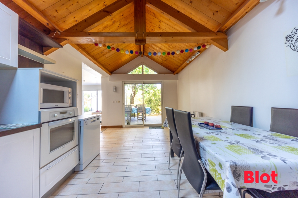 Maison 5 pièces 111 m² · à Dinard · 111 m² · 450 000 €