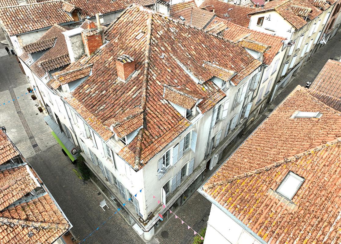 Immeuble 360 m² · à Villefranche-de-Rouergue · 360 m² · 120 000 €