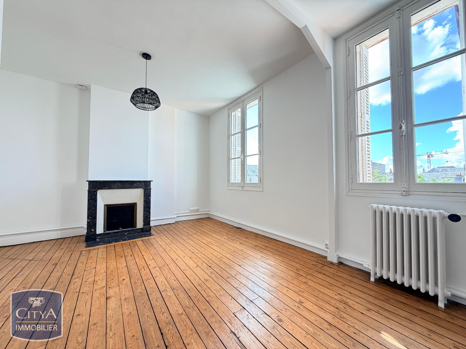 Appartement 4 pièces 107 m² · à Tours · 107 m² · 1 150 €/mois