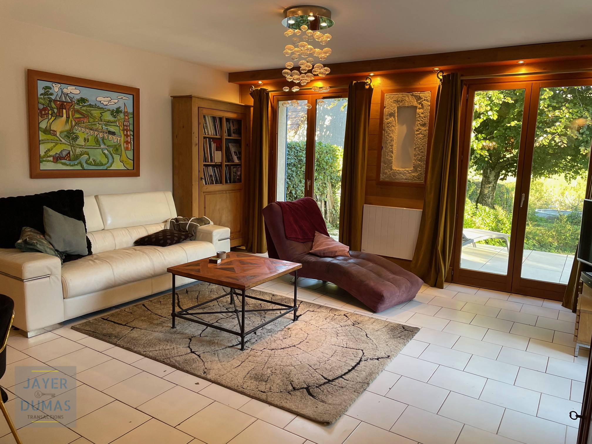 Maison 7 pièces 183 m² · à Jambles · 183 m² · 350 000 €