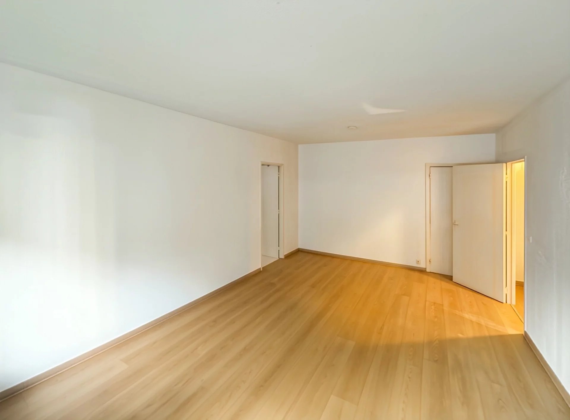 Appartement – ANTIBES ALPES-MARITIMES PROVENCE-ALPES-COTE-D-AZUR - Vue 4
