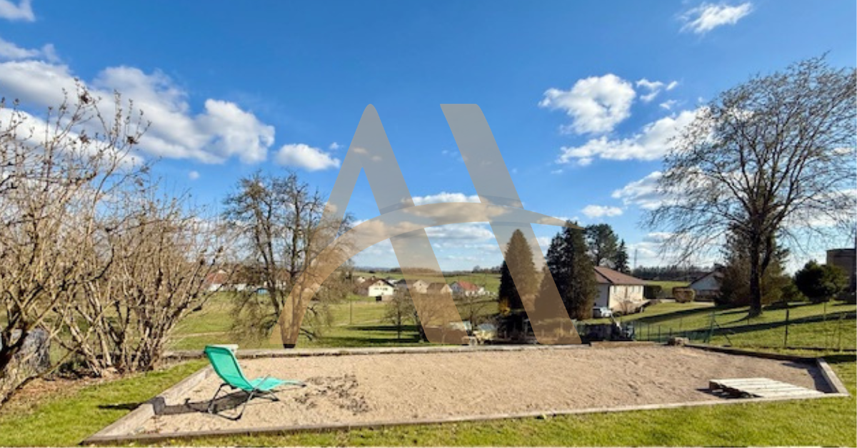 Maison 6 pièces 190 m² · à L'Hôpital-du-Grosbois · 190 m² · 240 000 €
