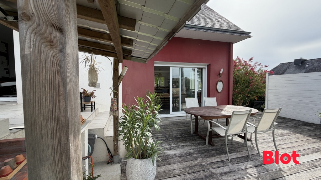 Maison 6 pièces 130 m² · à Liffré · 130 m² · 397 100 €
