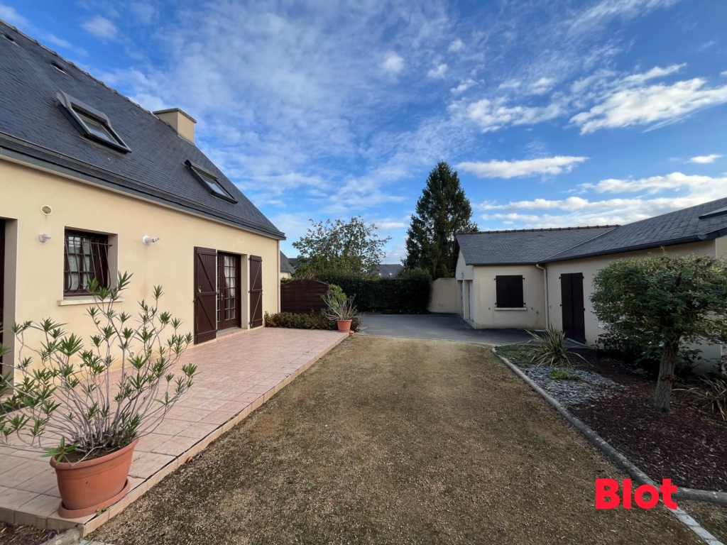 Maison 5 pièces 143 m² · à La Guerche-de-Bretagne · 143 m² · 280 000 €