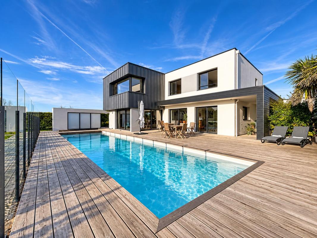 Maison 6 pièces 229 m² · à Guidel · 229 m² · 1 358 500 €