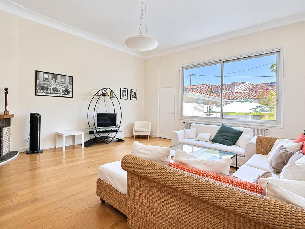 Maison 6 pièces 170 m² · à Bordeaux · 170 m² · 669 000 €