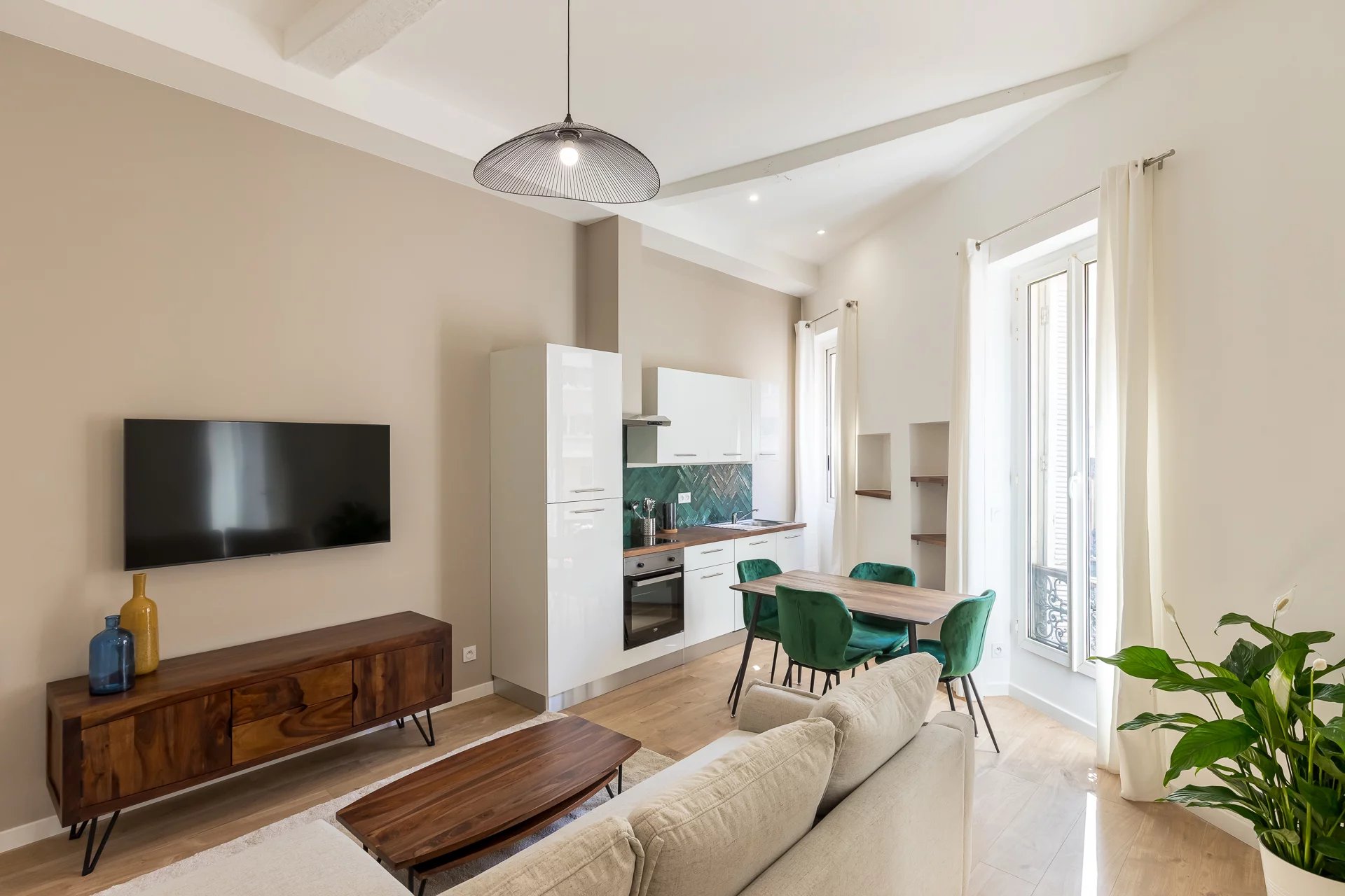Appartement 2 pièces 36 m² · à Marseille 02 · 36 m² · 880 €/mois