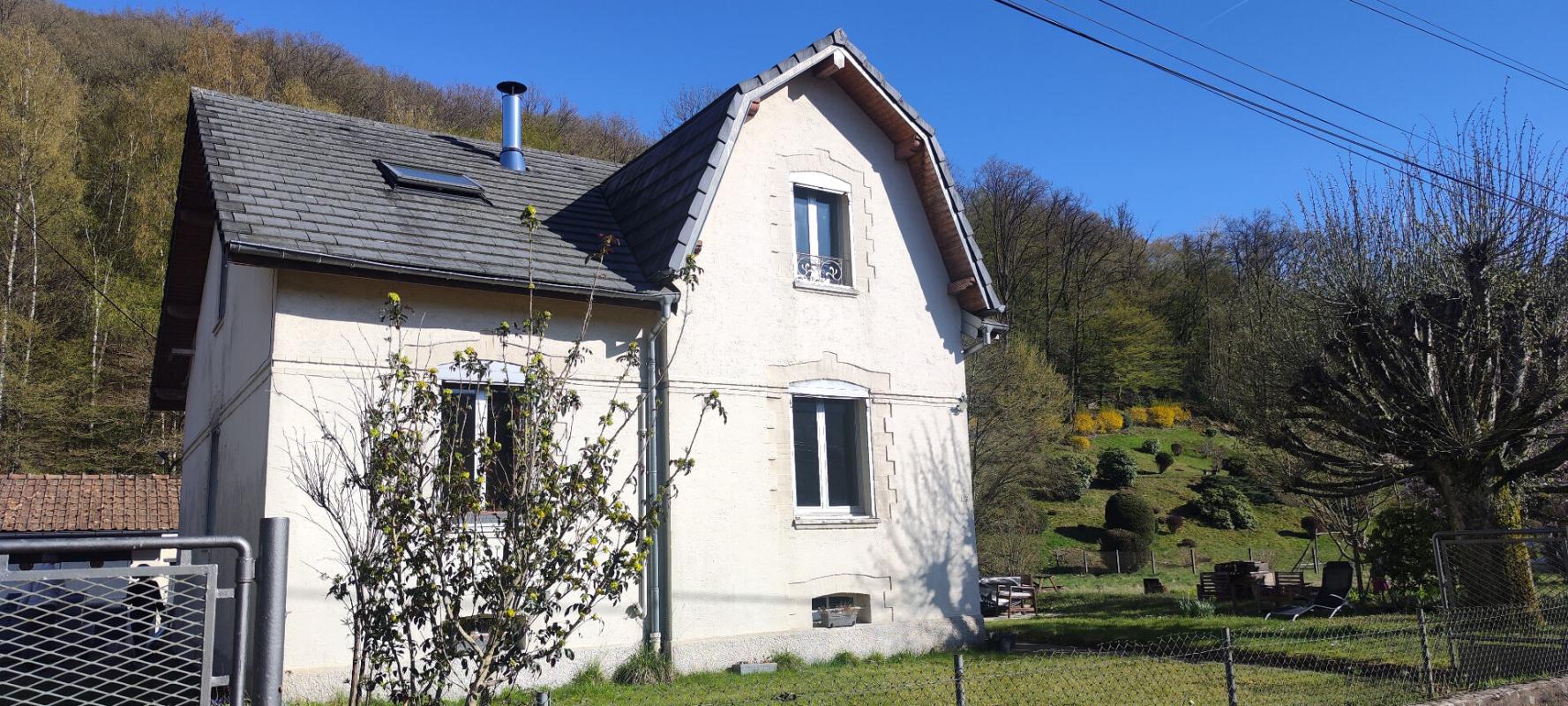 Maison 6 pièces 124 m² · à Plancher-Bas · 124 m² · 195 000 €
